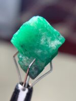11.69 ct Swat Emerald Crystal – Rich Green and Well-Formed - Image 12
