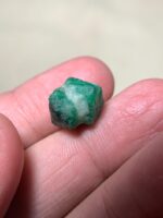 11.69 ct Swat Emerald Crystal – Rich Green and Well-Formed - Image 3
