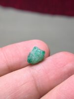2.95ct Swat Emerald Crystal: Untreated Elegance in Pure Green - Image 4