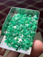 Exceptional 59.80 ct Emerald Rough from Swat - Image 4