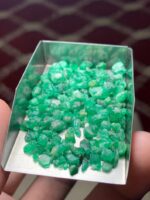 Exceptional 59.80 ct Emerald Rough from Swat - Image 7