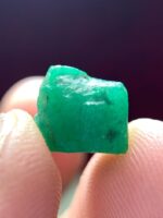 Swat Valley Treasure: A 4.55ct Emerald Crystal of Natural Elegance - Image 4