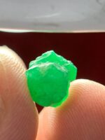 Verdant Treasure: 4.35ct Swat Emerald Crystal with Lush Natural Color - Image 9