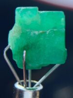 5.22ct Swat Emerald Crystal: A Near-Cubic Natural Gemstone with Striking Symmetry - Image 2