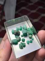 Discovering the Beauty of Swat Emeralds: A 34.40 ct Rough Lot from Pakistan - Image 5