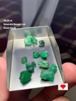 Exquisite 25.65 ct Swat Emerald Rough – A Rare Treasure from Pakistan