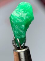 2.07ct Swat Emerald Crystal – Slender, Untouched Beauty in Vivid Green - Image 4