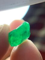 Magnificent 3.00ct Emerald Crystal from Swat - Image 4