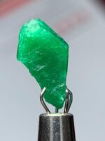 2.07ct Swat Emerald Crystal – Slender, Untouched Beauty in Vivid Green - Image 6