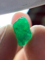 Magnificent 3.00ct Emerald Crystal from Swat - Image 9