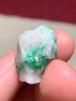 35.00ct Swat Emerald Specimen – Bold Natural Crystal - Image 6
