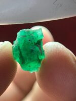 5.24 ct Swat Emerald Crystal — Deep & Dimensional - Image 7