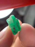 7.09 ct Swat Emerald Crystal – Majestic Green Gem from Pakistan - Image 2