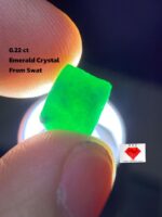Natural Beauty in Green: A 6.22 ct Emerald Crystal from Swat, Pakistan