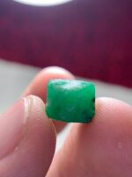 Natural Beauty in Green: A 6.22 ct Emerald Crystal from Swat, Pakistan - Image 5