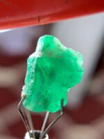 7.09 ct Swat Emerald Crystal – Majestic Green Gem from Pakistan - Image 8
