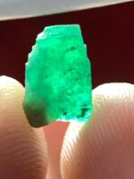 New Entry: 2.06 ct Swat Emerald Crystal — Sleek and Light-Facing - Image 4