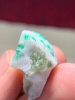 41.80ct Swat Emerald Specimen – Powerful Presence & Natural Depth (21.95 x 18.75 x 14.00 mm) - Image 5