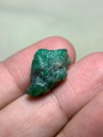 14.87ct Swat Emerald Crystal – Vivid Color, Pristine Structure, 100% Natural - Image 6