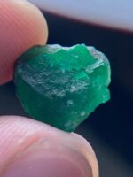 Swat Valley Giant: A 6.97ct Emerald Crystal in Raw Form - Image 7