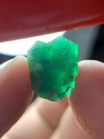 6.64 ct Swat Emerald Crystal – A Natural Green Wonder from Pakistan - Image 5