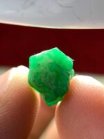 6.36ct Swat Emerald Crystal – Natural Green Beauty from Pakistan - Image 5