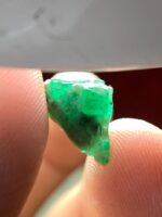 New Addition: 4.55 ct Emerald Crystal from Swat — Compact Yet Voluminous - Image 4