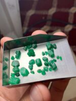 Swat Emerald Collection: 20.00ct Emerald Rough Lot (7.80 × 7.31 × 4.82 mm) - Image 9