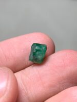 Discovering a 2.71 Carat Emerald Crystal from Swat: A Glimpse into Natural Beauty - Image 2