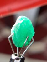 4.00 ct Swat Emerald Crystal – Natural Gem from Pakistan - Image 10
