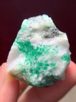 Monument of Nature: 168.20ct Swat Emerald Specimen with Presence - Image 4