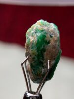 9.15ct Swat Emerald Specimen – Natural Green Beauty in Crystal Form - Image 5