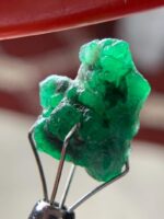 6.25 ct Swat Emerald Crystal – Natural Green Gem from Pakistan - Image 5