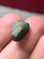 9.15ct Swat Emerald Specimen – Natural Green Beauty in Crystal Form - Image 10