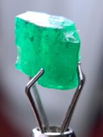 The Allure of Precision: Exploring a 2.54ct Emerald Crystal with 6.45 mm, 6.25 mm, and 6.50 mm - Image 11