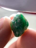 Exhibit Profile: 11.61ct Swat Emerald Crystal - Image 5
