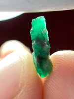 A Closer Look: 2.53‑ct Emerald Crystal from Swat Valley - Image 9