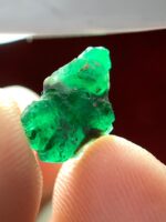A Closer Look: 2.53‑ct Emerald Crystal from Swat Valley - Image 10