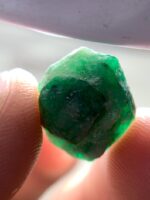 Exhibit Profile: 11.61ct Swat Emerald Crystal - Image 10