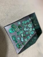 Brilliant 20.74ct Faceted Chitral Emerald - Image 3