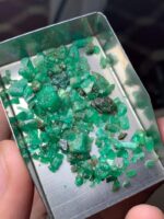 Unearthed from the Mountains: A 32.20ct Panjshir Emerald Rough - Image 3