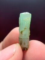9.40ct Laghman Emerald Crystal – Elongated, Untreated Beauty (25.00 x 6.90 x 6.70 mm) - Image 4