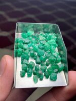 Exquisite Swat Emerald: 53ct Rough Gem with Tremendous Potential - Image 5