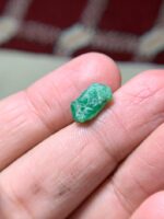 2.84 ct Swat Emerald Crystal – A Rare Gem from Pakistan - Image 3