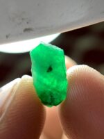 2.84 ct Swat Emerald Crystal – A Rare Gem from Pakistan - Image 9