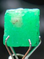 Vibrant 5.15ct Swat Emerald Crystal – Compact Power in a 8x8x7mm Form - Image 5