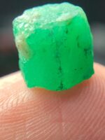 Vibrant 5.15ct Swat Emerald Crystal – Compact Power in a 8x8x7mm Form - Image 6
