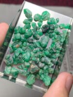 Unearthing Natural Brilliance: 49.96ct Swat Emerald Rough - Image 3
