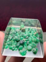 Unearthing Natural Brilliance: 49.96ct Swat Emerald Rough - Image 6