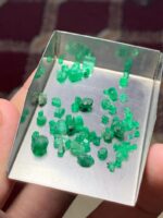 12.25 Carat Emerald Rough Lot from Swat — Natural Brilliance in Its Purest Form - Image 6